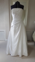 Second hand wedding dress - Ellis Bridal 12202